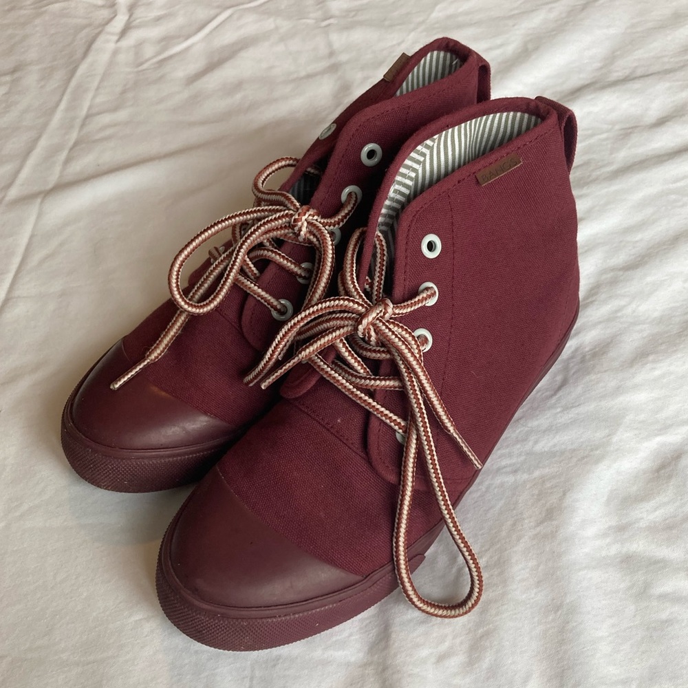 BANGS Red Rock High Tops Size 7